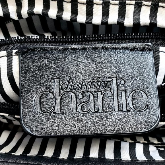 Charming Charlie Shoulder bag - Picture 4 of 6
